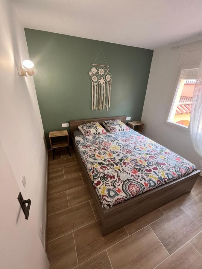 Appartement 1 Chambre Climatise Avec 3 Piscines A 200 M De La Plage Empuriabrava Εξωτερικό φωτογραφία